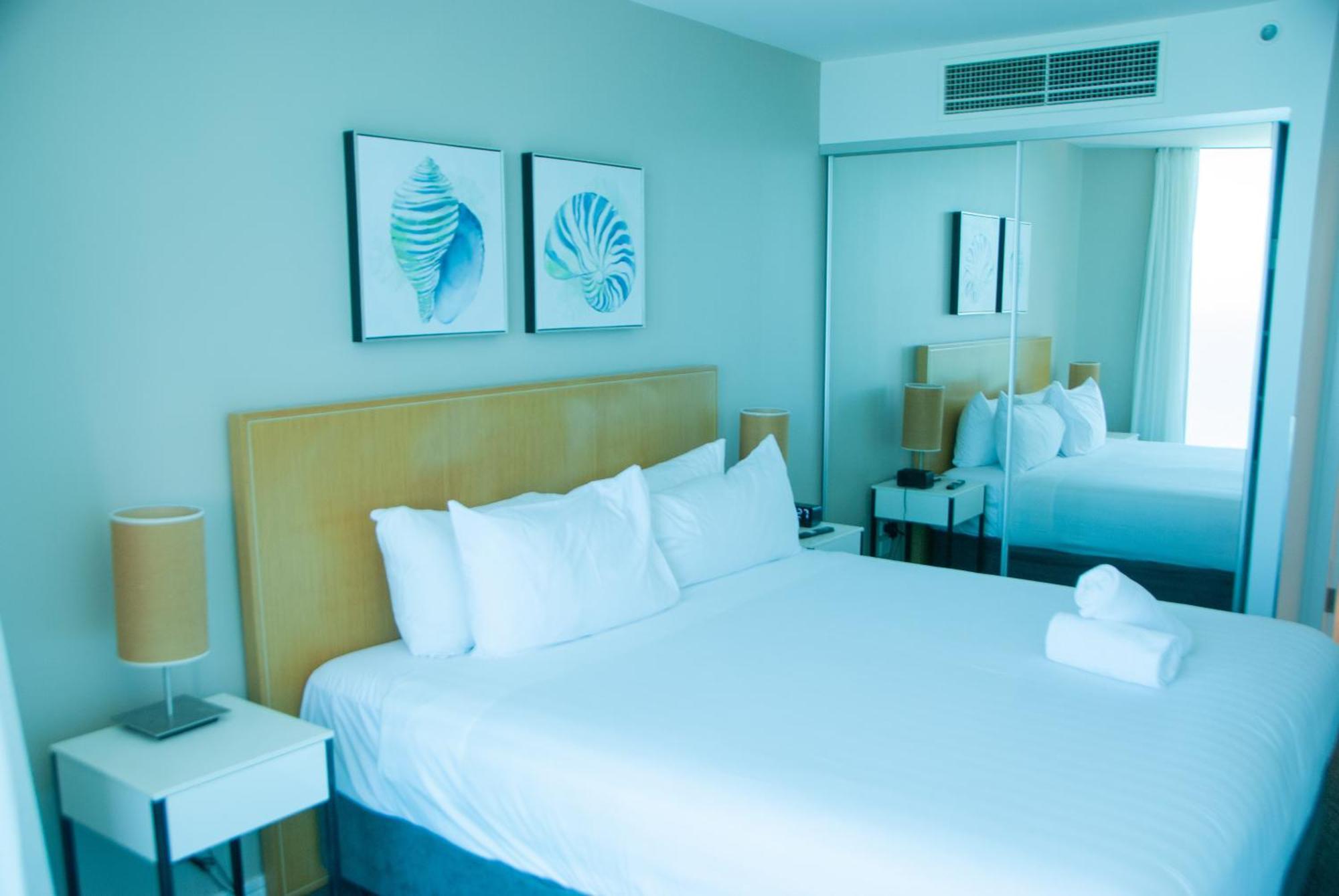 Number 1 H Residences - Wifi, Parking & More By Gold Coast Holidays Exterior photo