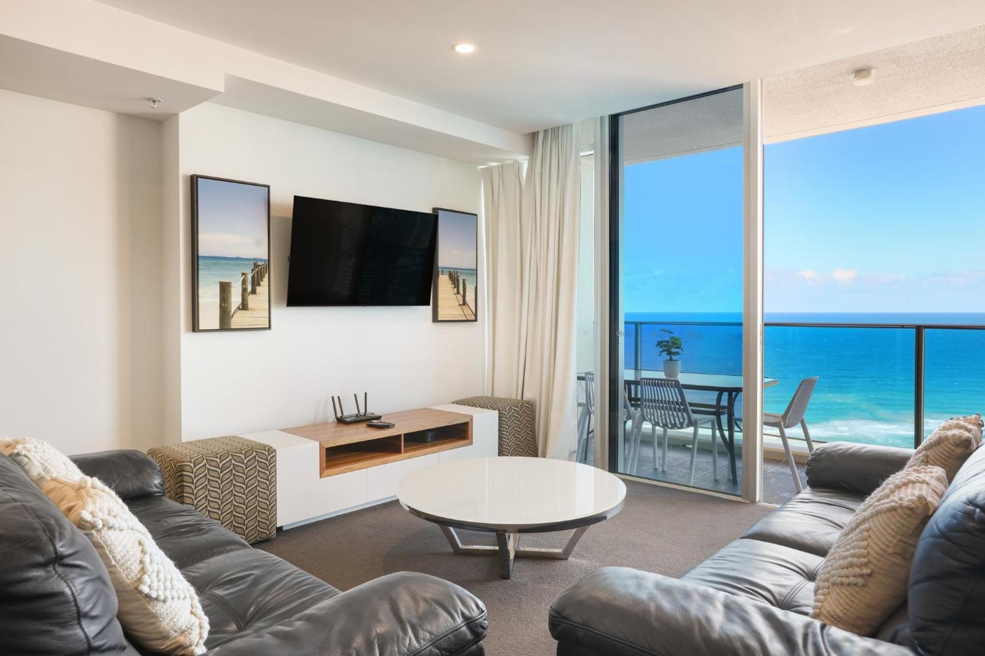 Number 1 H Residences - Wifi, Parking & More By Gold Coast Holidays Exterior photo