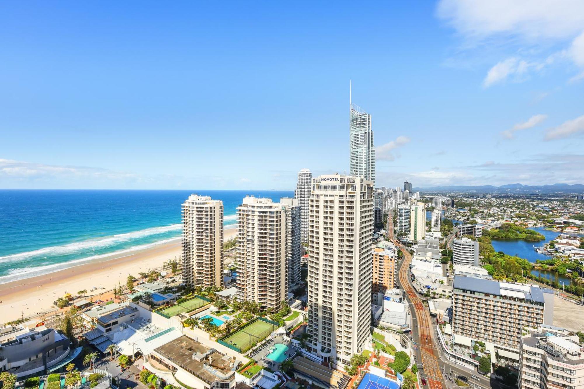 Number 1 H Residences - Wifi, Parking & More By Gold Coast Holidays Exterior photo