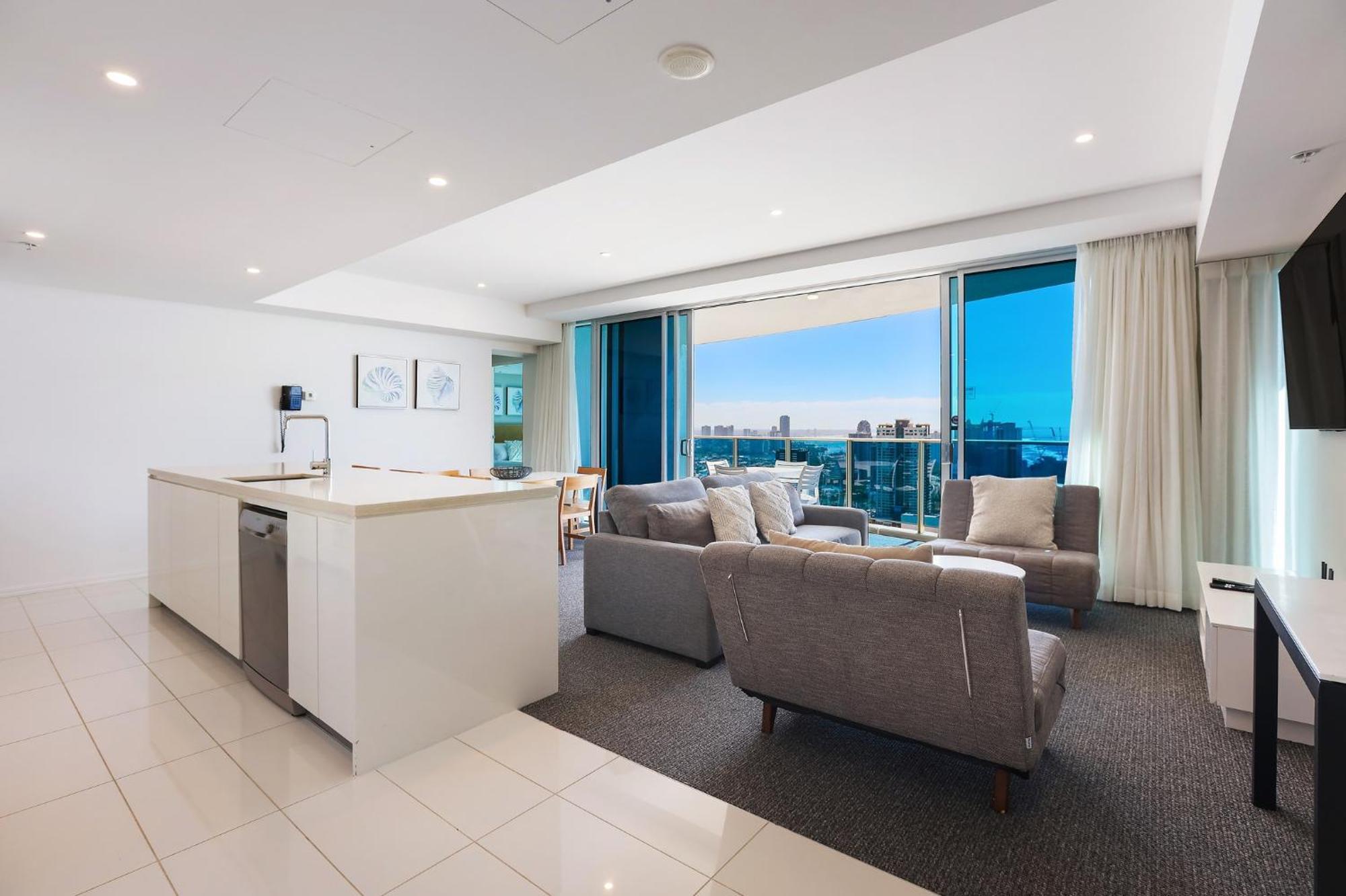 Number 1 H Residences - Wifi, Parking & More By Gold Coast Holidays Exterior photo
