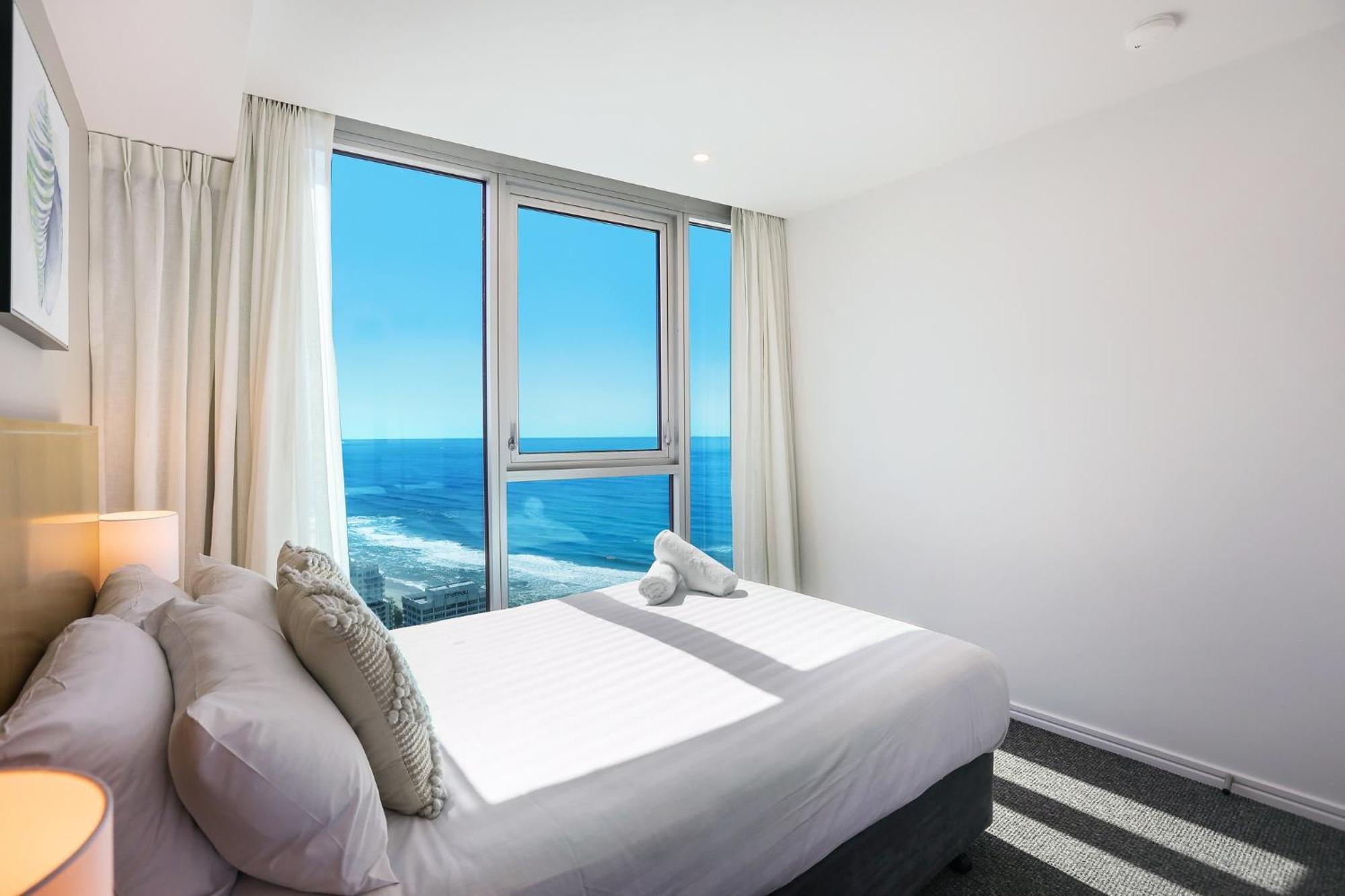 Number 1 H Residences - Wifi, Parking & More By Gold Coast Holidays Exterior photo